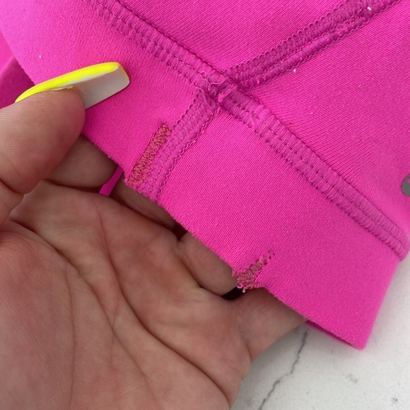 Lululemon sports bra - Picture 3 of 8